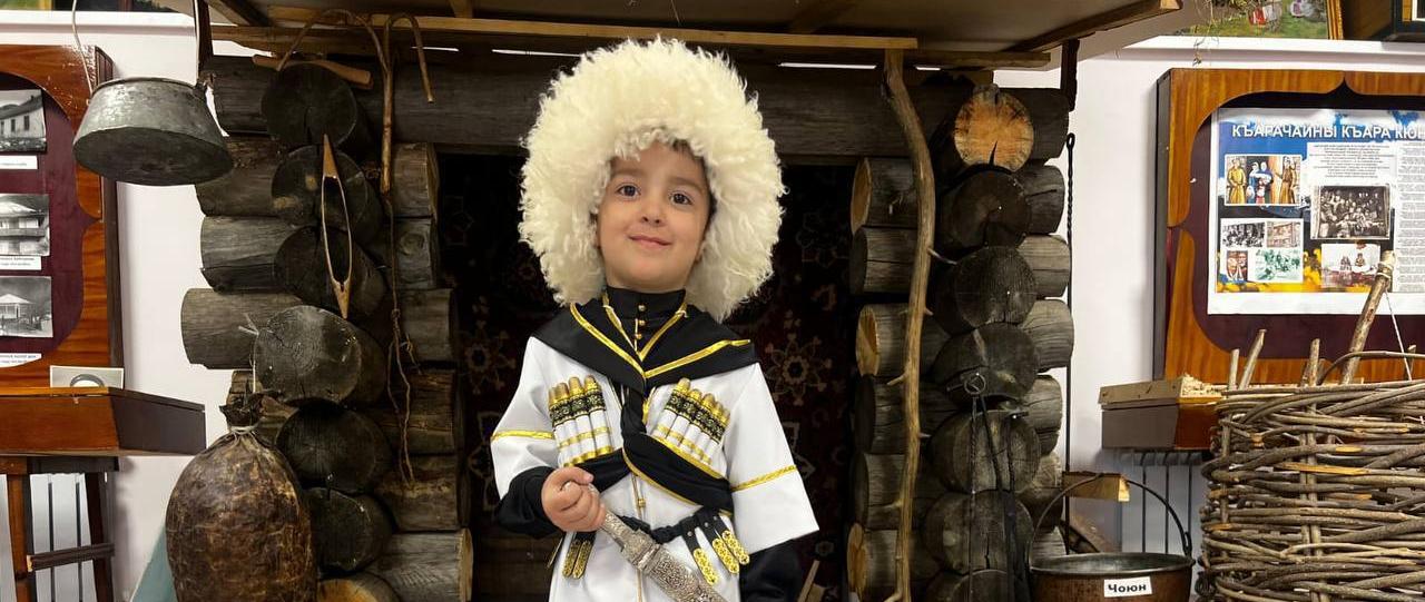 Алихан Аджиев из КЧР стал победителем VI Международного конкурса «Палитра культур»